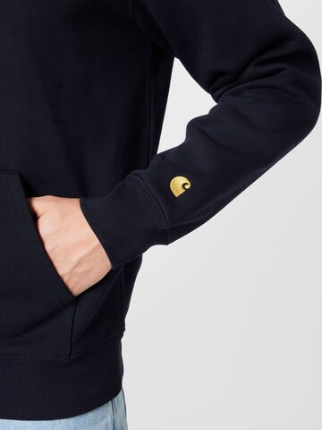 Carhartt WIP Regular Fit Sweatshirt 'Chase' i blå