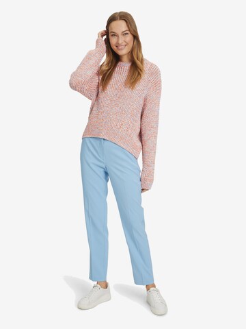 Betty Barclay Regular Pleated Pants in Blue