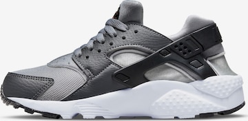 Nike Sportswear Sneakers 'Huarache Run' in Grey: front