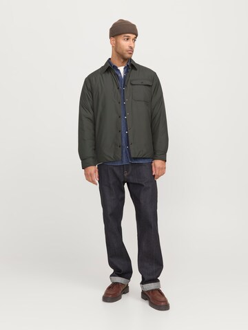 Veste mi-saison 'RDDBanks' R.D.D. ROYAL DENIM DIVISION en vert