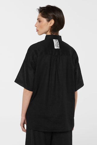 SENSES.THE LABEL Blouse in Black