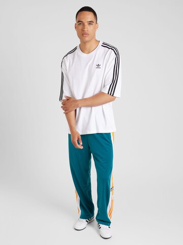 ADIDAS ORIGINALS Bluser & t-shirts 'Adicolor' i hvid