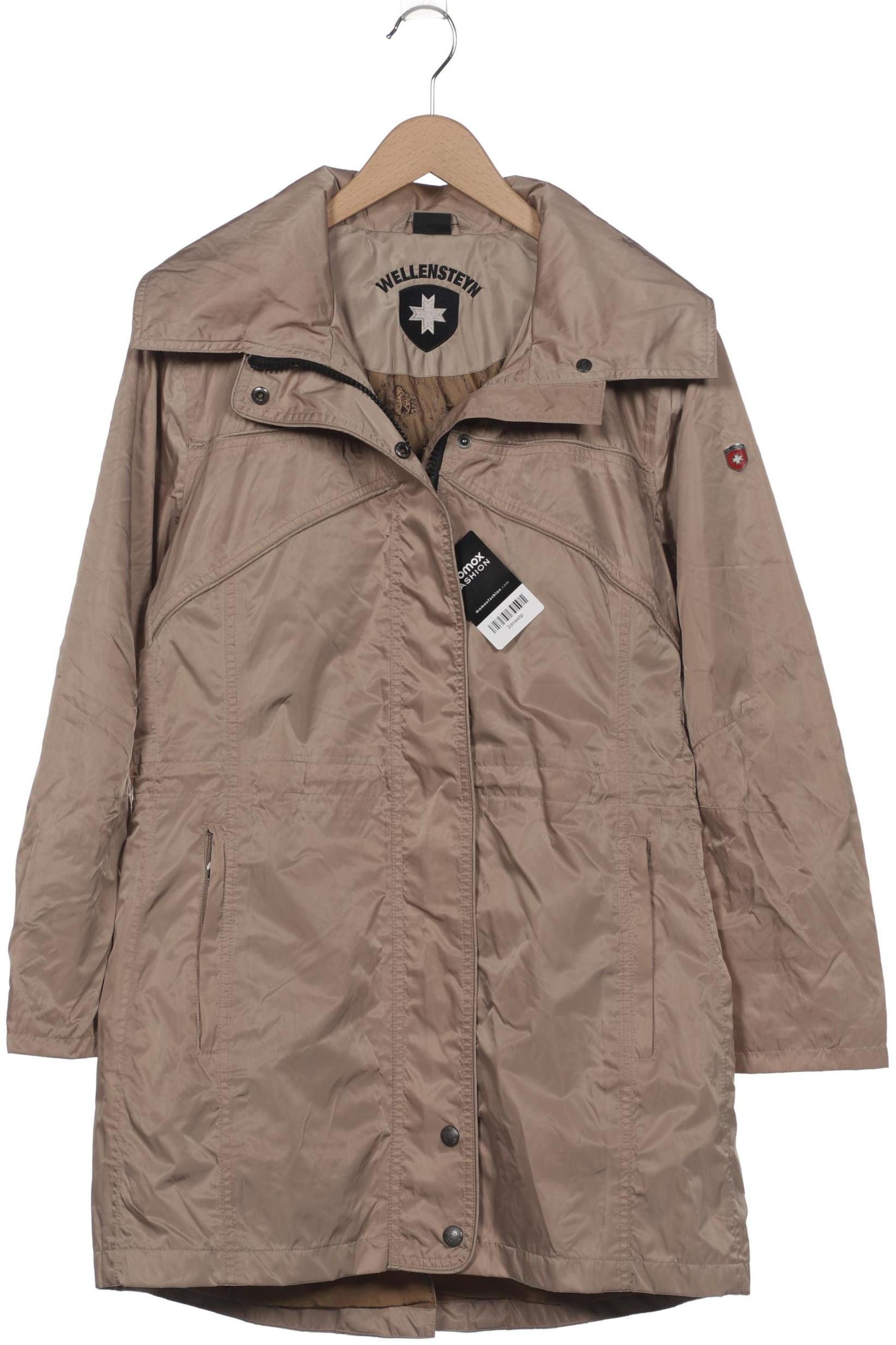 Wellensteyn Jacket & Coat in M in Beige: front