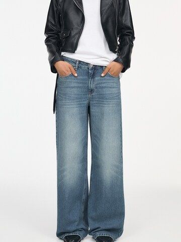 Baggy Jean Pull&Bear en bleu : devant
