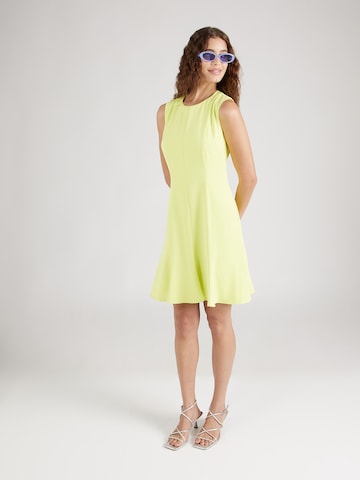 TAIFUN - Vestido em amarelo: frente