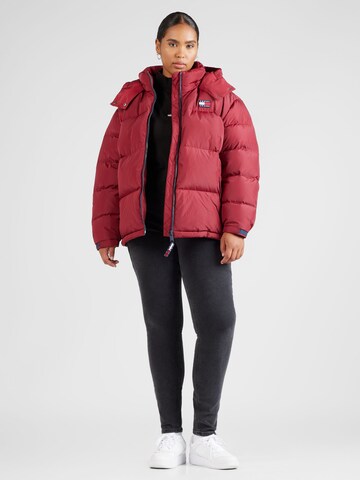 Tommy Jeans Curve Winterjas 'Alaska' in Rood