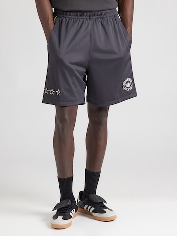 ADIDAS ORIGINALS Loosefit Παντελόνι 'SANTIAGO' σε μαύρο: μπροστά