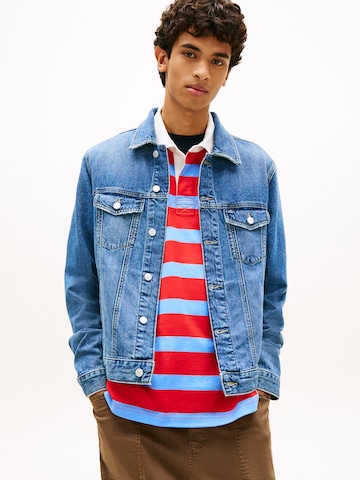 Tommy Jeans Between-Season Jacket 'RYAN' in Blue: front