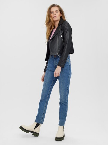 Veste mi-saison 'VIOLA' VERO MODA en noir