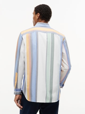 TOMMY HILFIGER Regular Fit Paita 'HERITAGE' värissä valkoinen