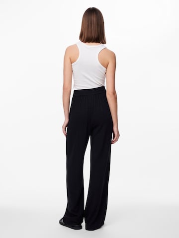 PIECES Wide leg Trousers 'VINSTY' in Black