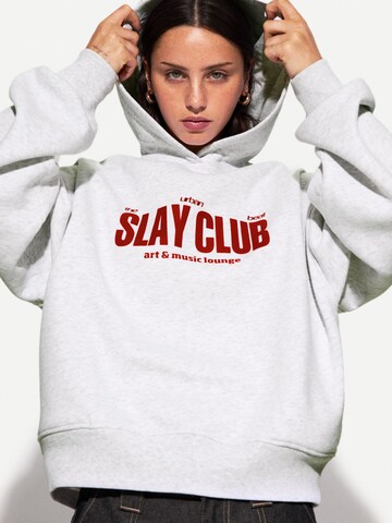 Bershka Sweatshirt in Grau: Vorderseite