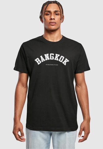 Maglietta 'Bankok Coordinates' di Mister Tee in nero: frontale