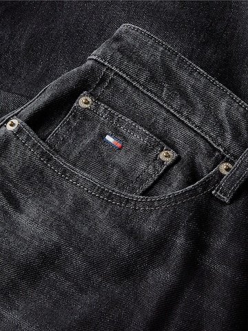 Coupe slim Jean 'Ryan' Tommy Jeans en noir