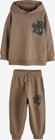 smALLSAINTS Juoksupuku värissä ruskea: etupuoli