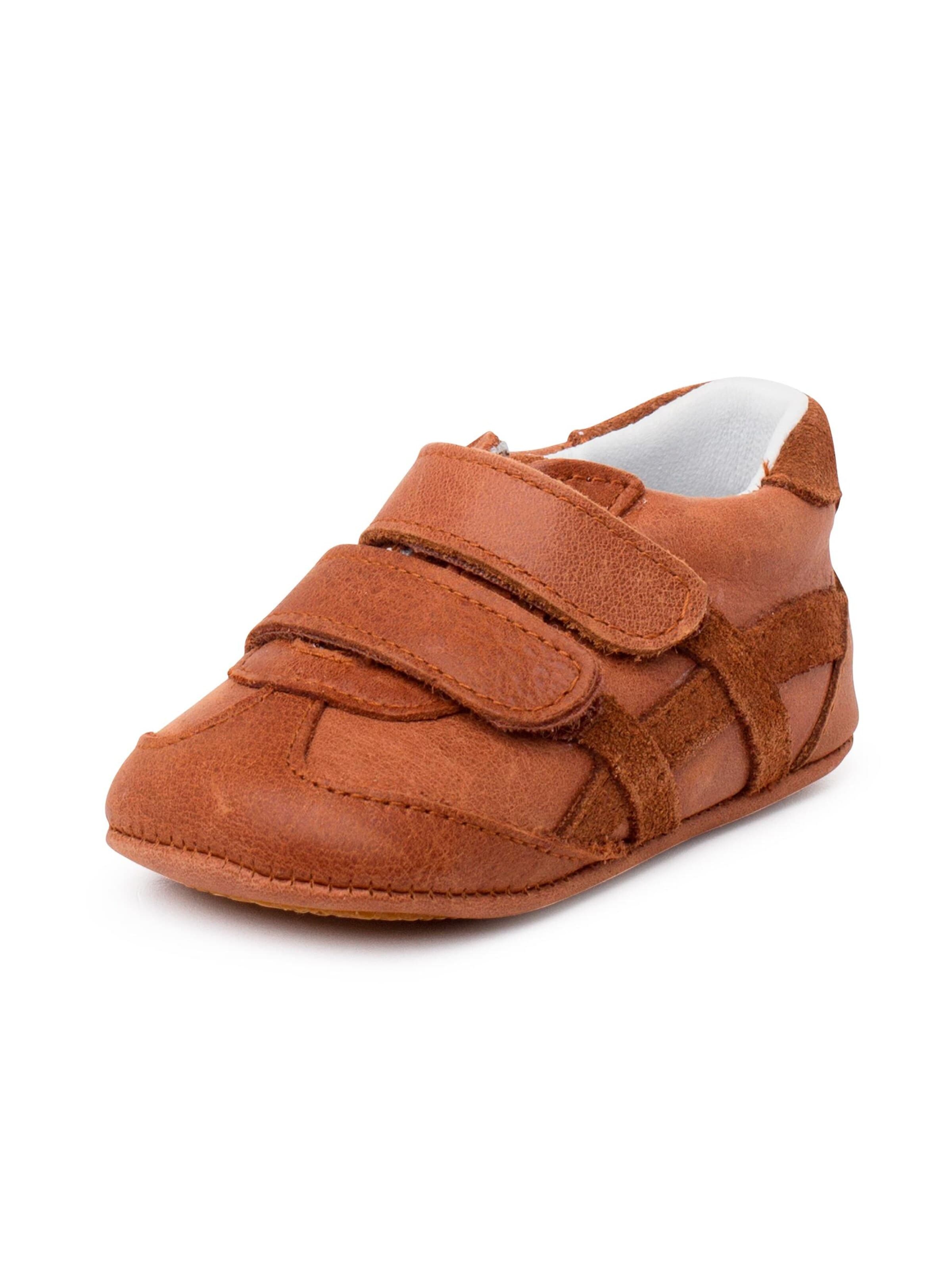 Sneaker di Pisamonas in beige: frontale