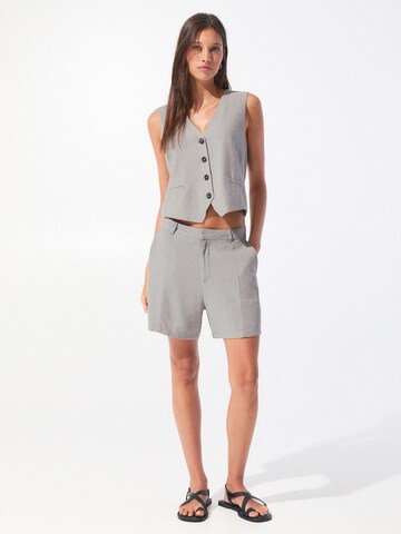 Pull&Bear Wide leg Trousers in Grey