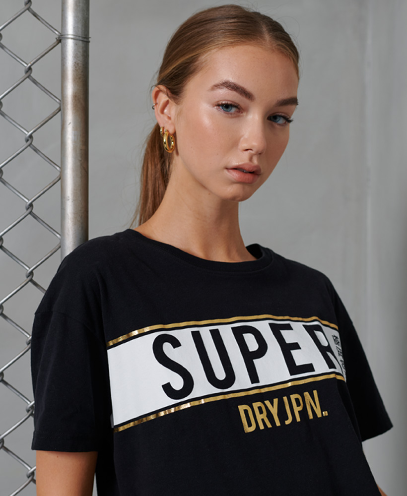 Superdry T-Shirt in Schwarz 