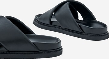 EDITED Slipper 'Marniq' in Schwarz