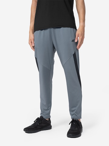 Regular Pantalon de sport 4F en bleu : devant