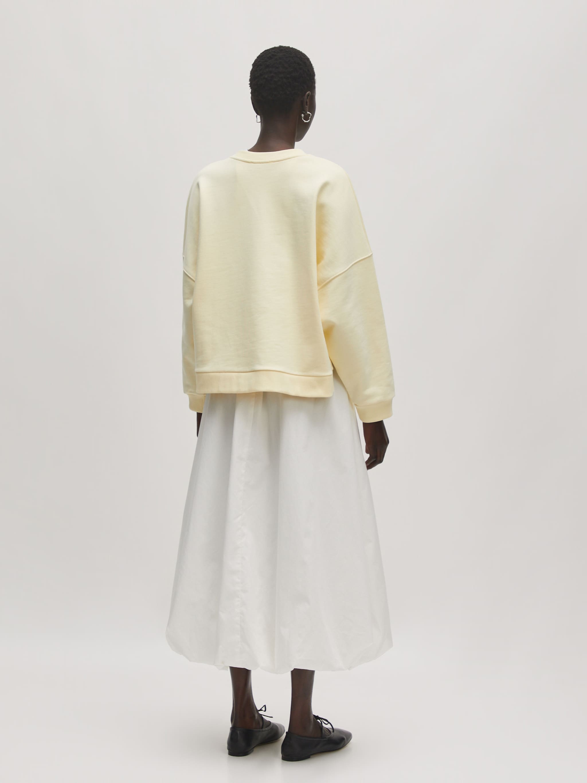 EDITED Produkte Sweatshirt 'Natacha' beige