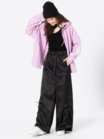 ADIDAS ORIGINALS Wide Leg Housut värissä musta