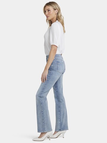 Coupe slim Jean NYDJ en bleu