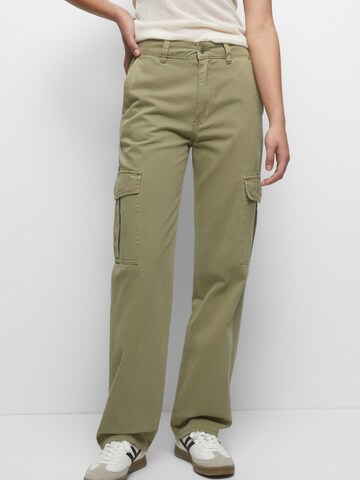 Pull&Bear Loose fit Cargo trousers in Green