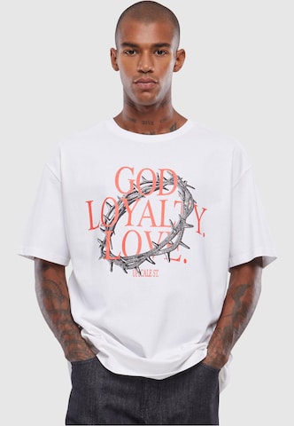 T-Shirt 'God Loyalty Love' MT Upscale en blanc : devant