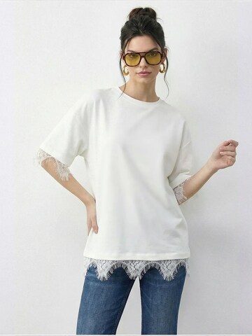 T-shirt 'T-Shirts' Bianco Lucci en marron