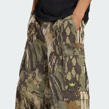 ADIDAS ORIGINALS Wide leg Cargo trousers in Green
