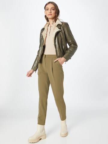 Tapered Pantaloni cu dungă de la Dorothy Perkins pe verde