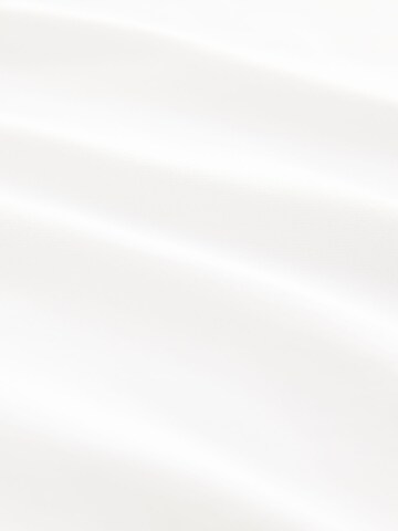 Next Top | bela barva