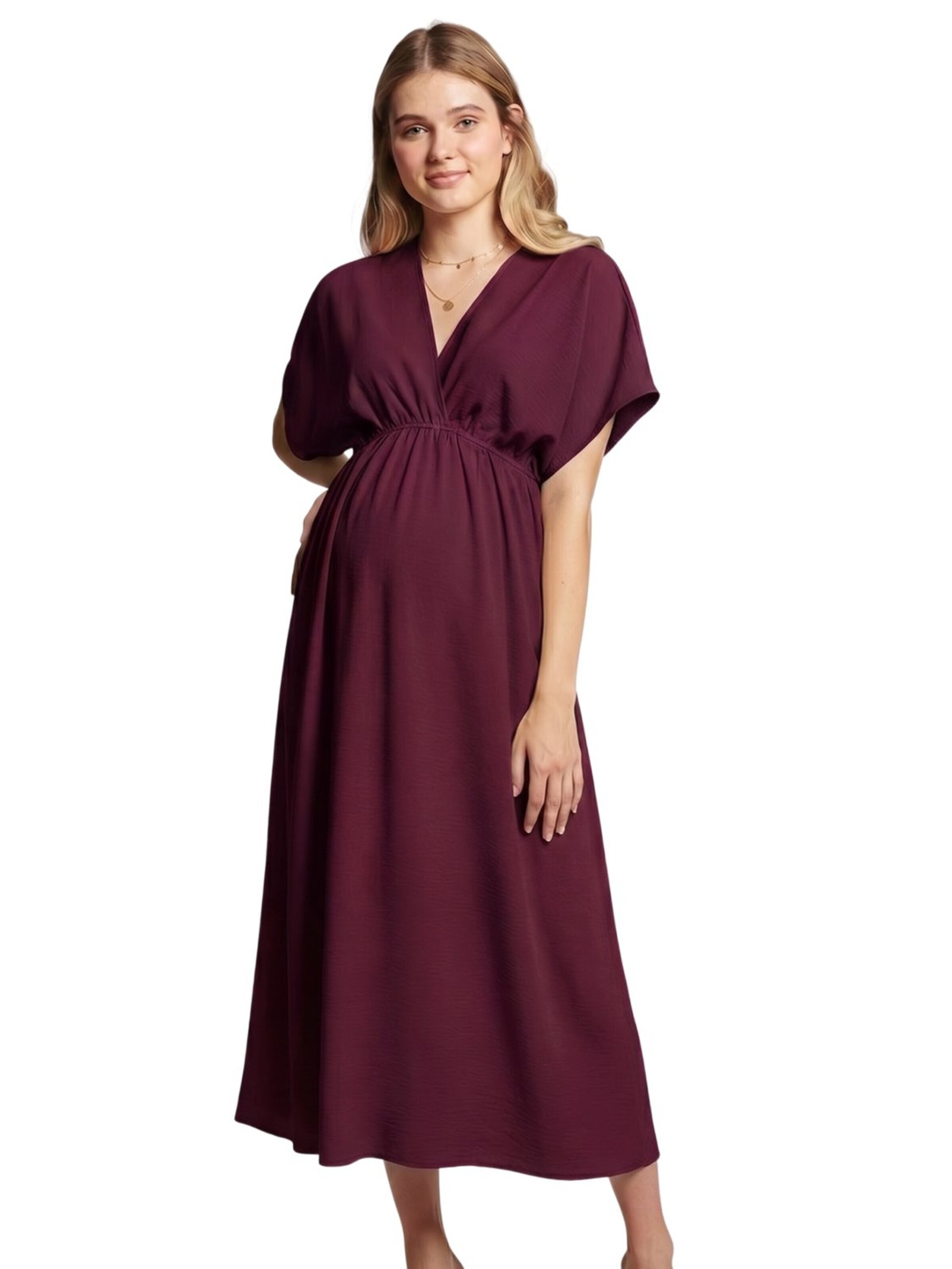 LYN MAMA Dress in Red: front