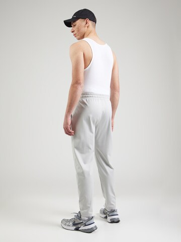 HOLLISTER - Tapered Pantalón en gris
