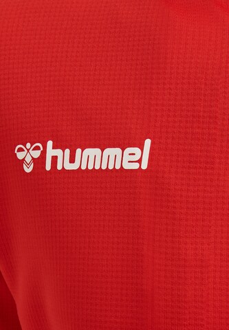 Hummel Sportsweatjacke in Rot