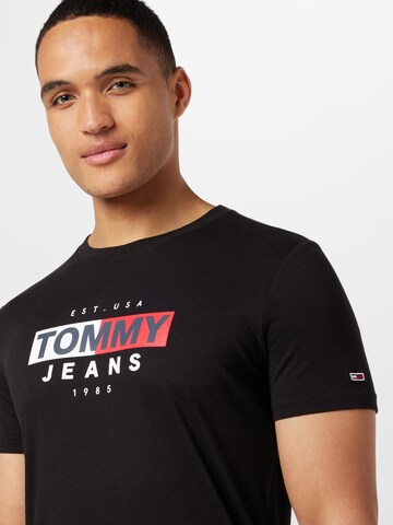 Tommy Jeans Tričko - Čierna