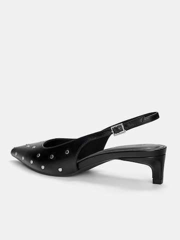 Pull&Bear Mule in Black