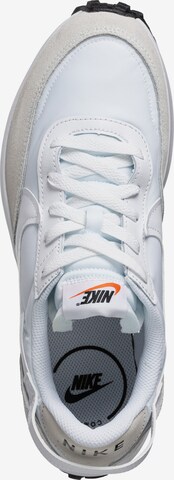 Nike Sportswear Sneaker 'Waffle Debut' in Weiß
