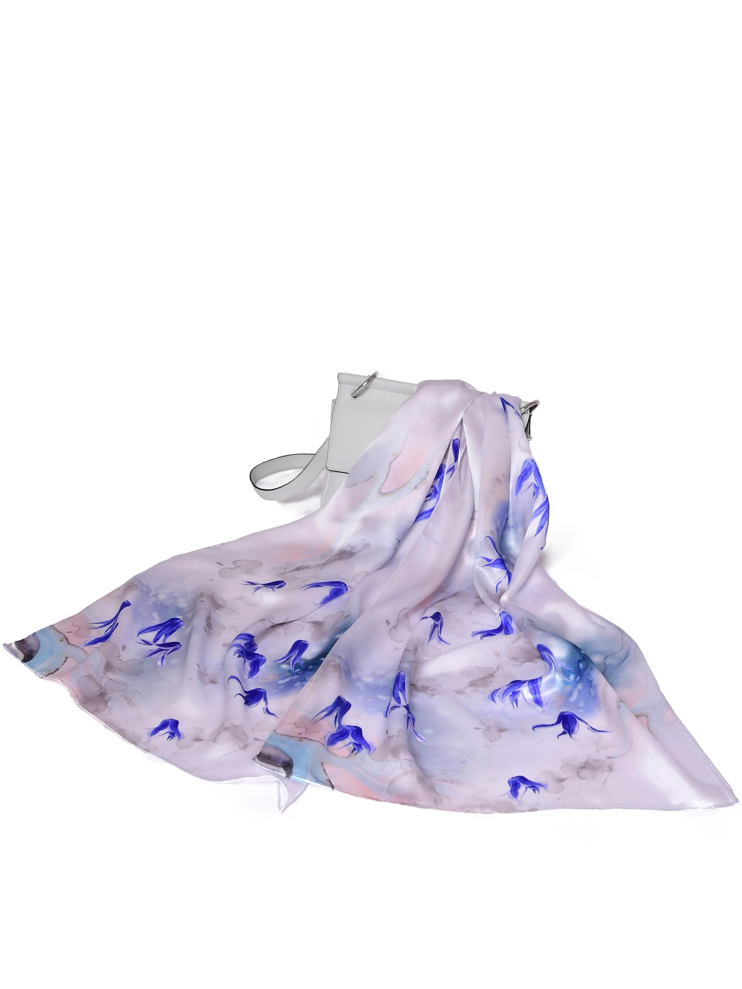MayTree Scarf in Blue