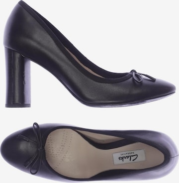 CLARKS High Heels & Pumps in 37 in Black: front