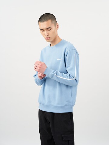 Cørbo Hiro Sweatshirt 'Akira' in Blauw: voorkant