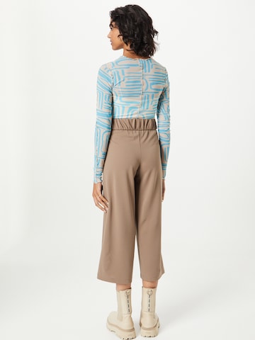 JDY Wide leg Pleat-Front Pants 'GEGGO' in Brown