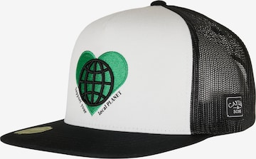 Cayler & Sons Cap 'Local Planet' in Black: front