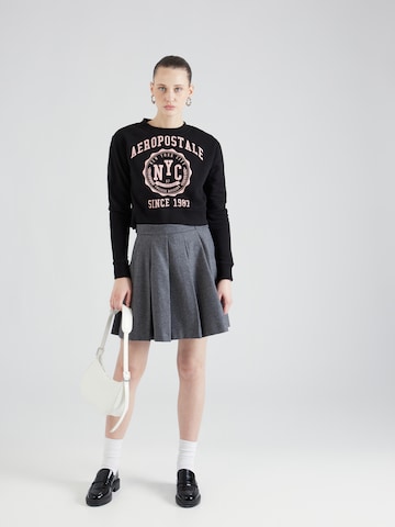 AÉROPOSTALE Sweatshirt i sort