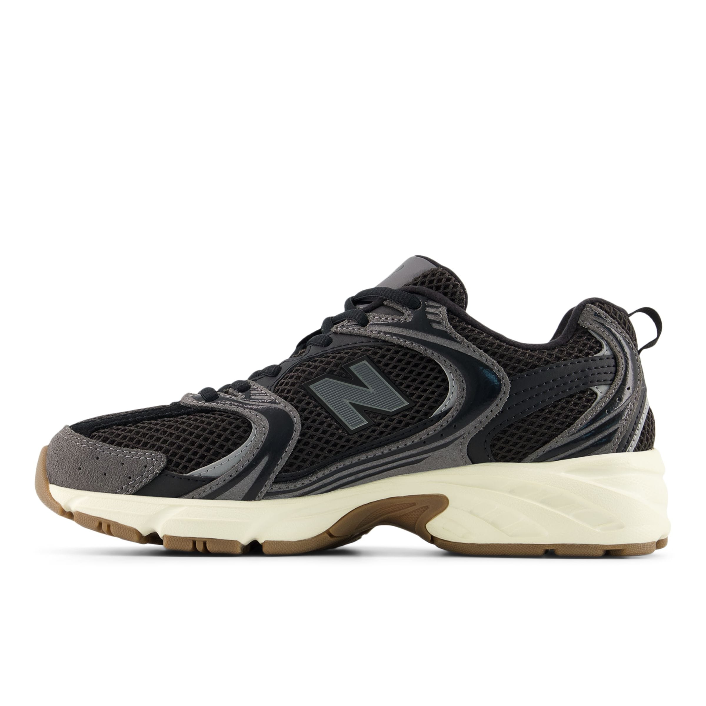 new balance Sneaker '530'. in Schwarz: Vorderseite
