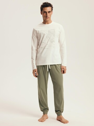 Henderson - Pijama largo 'Local' en beige: frente