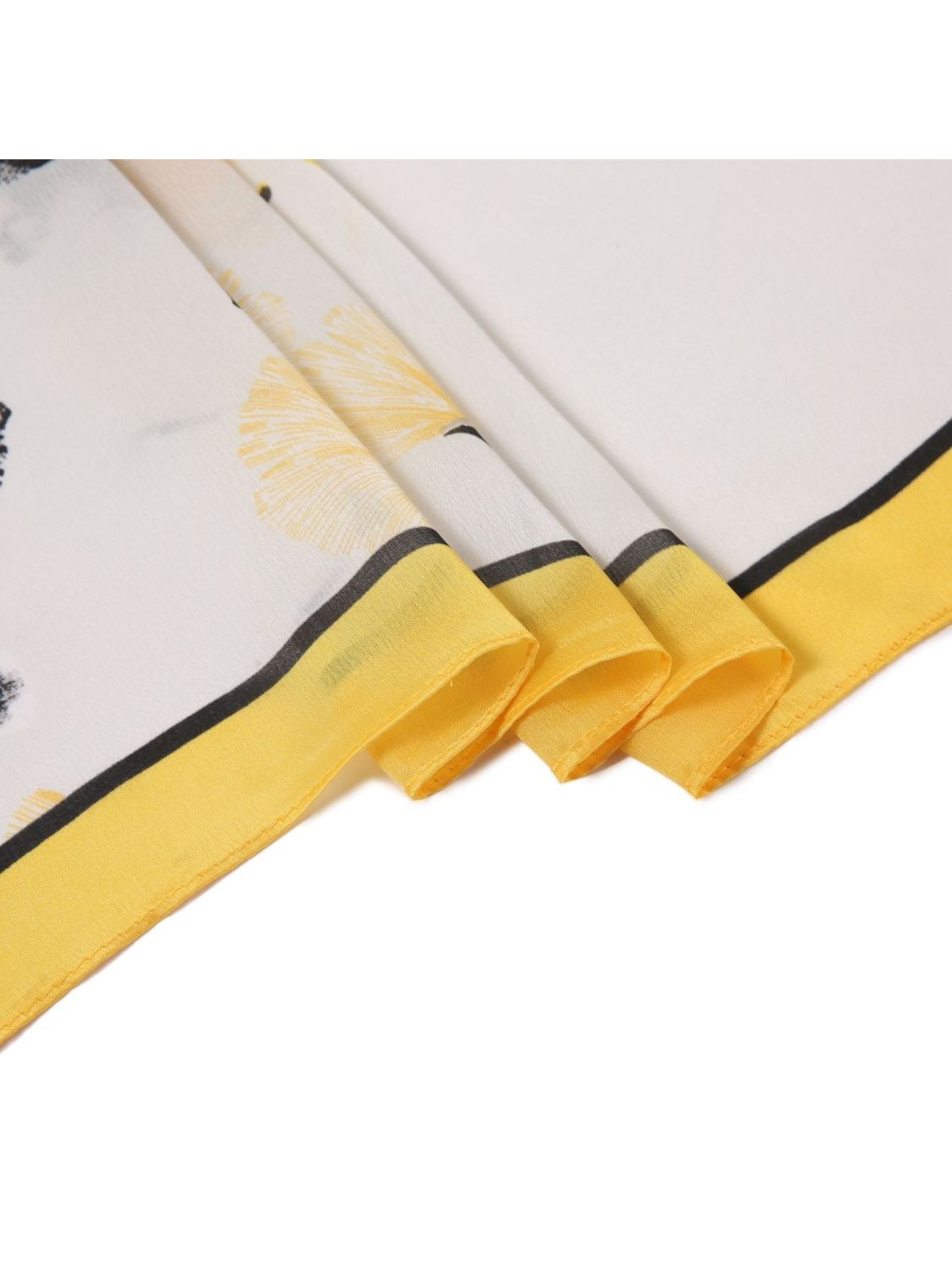 alberto cabale - Chal 'Etole de Soie Petalfly Florina' en blanco