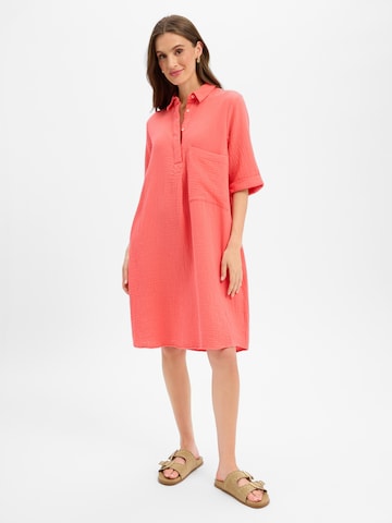 Robe-chemise Marie Lund en rouge : devant