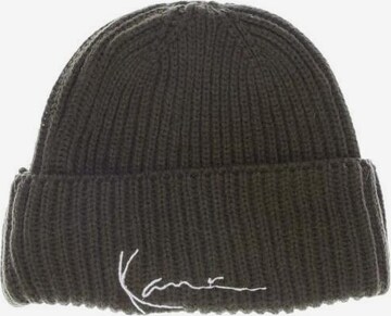 Karl Kani Hat & Cap in One size in Green: front